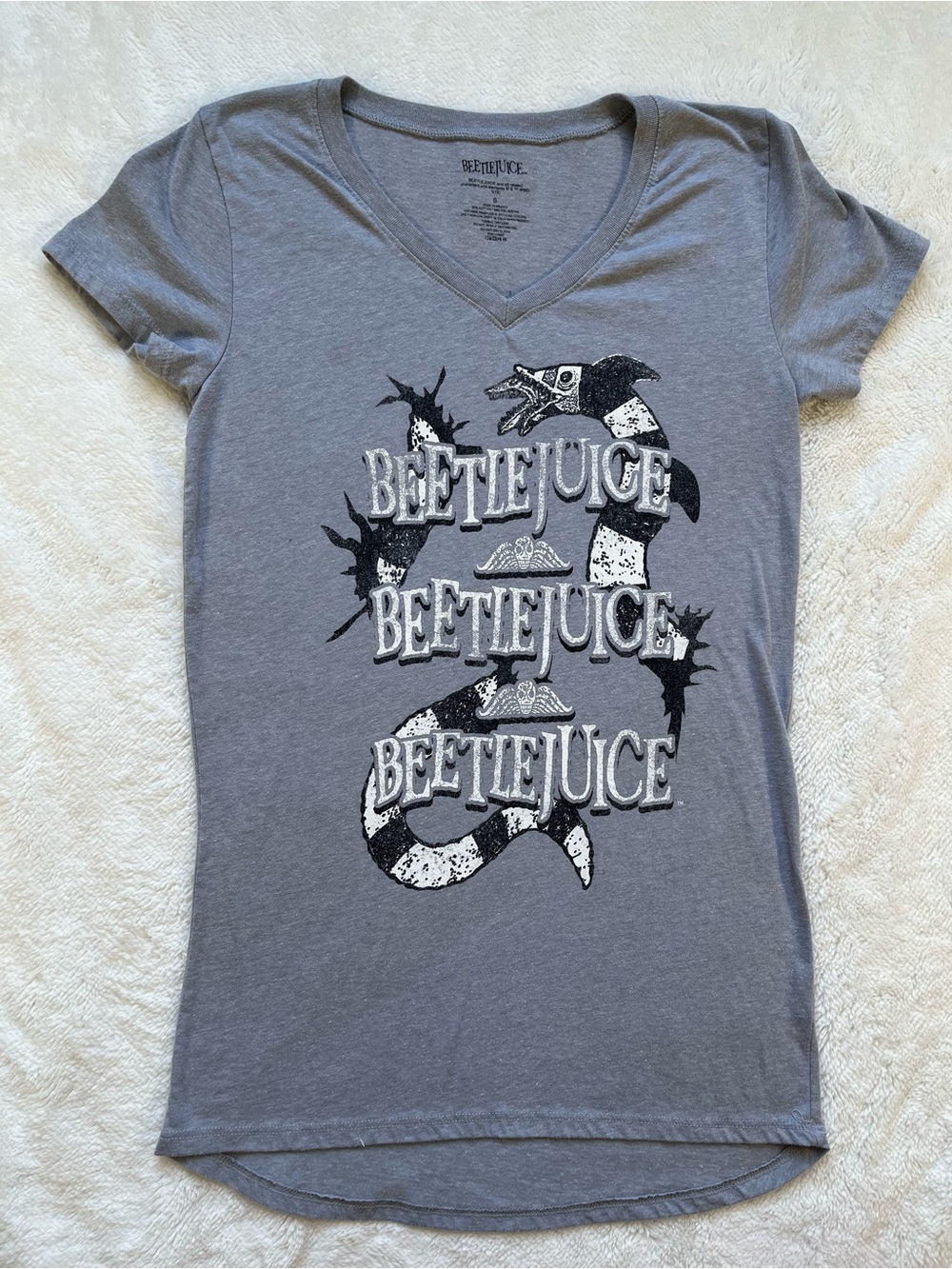 Beetlejuice women’s  V-Neck Tee - Gray